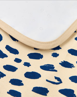 Nobodinoz Hyde Park waterproof changing pad • Leonie blue